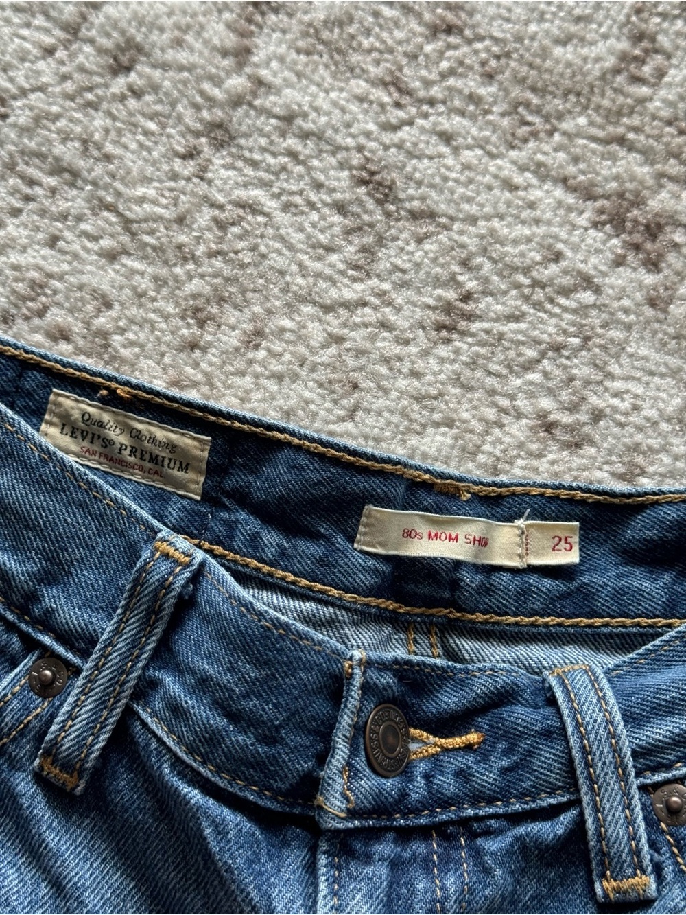 Levi’s - Picture 5 of 5